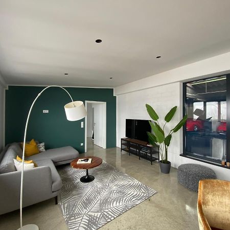 Wohnung Mit Besonderem Ausblick Pfaffenhausen  Extérieur photo